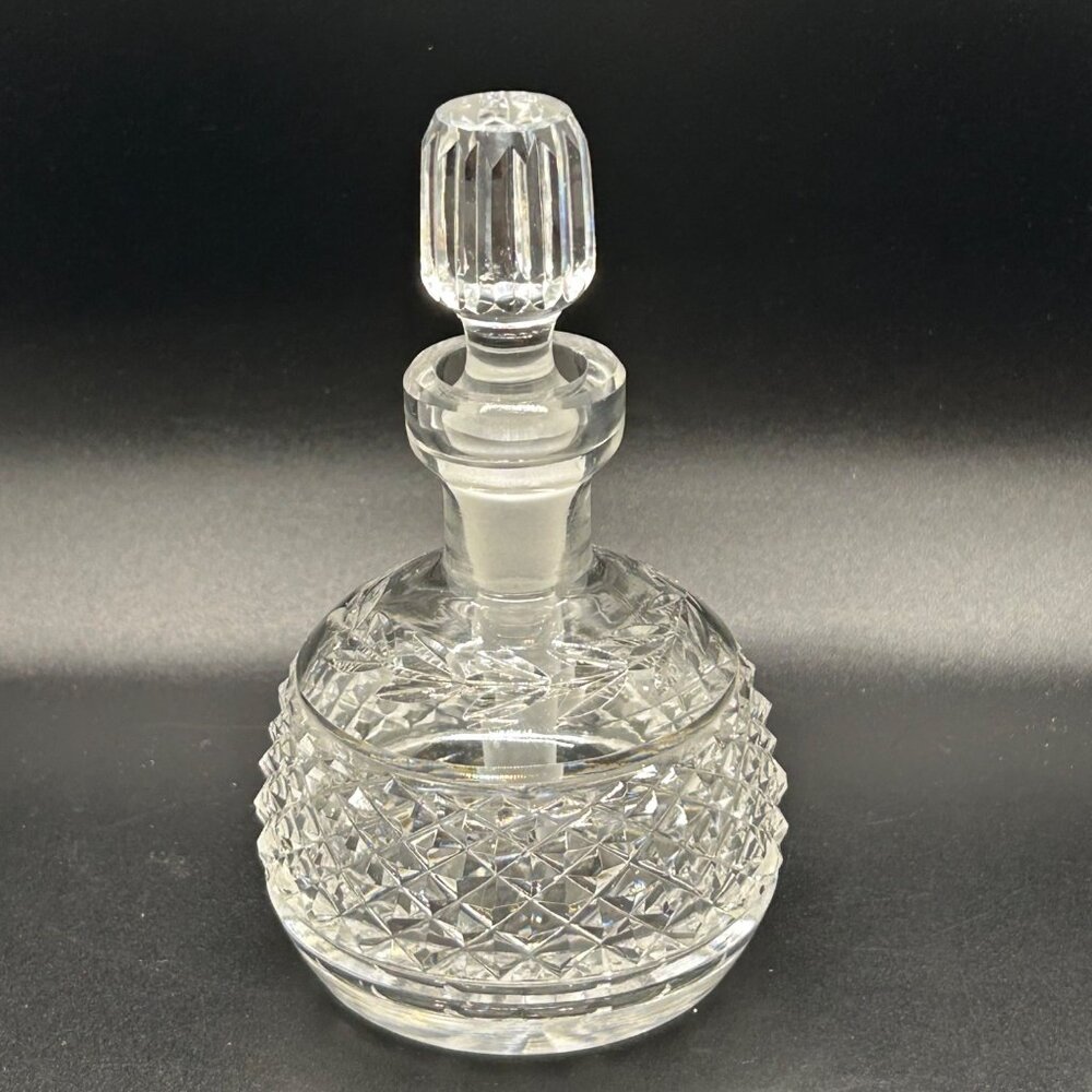 Vintage Cut glass Perfume Bottle Glass Stopper Dauber Diamond Cut Vanity Decor - Picture 6 of 15